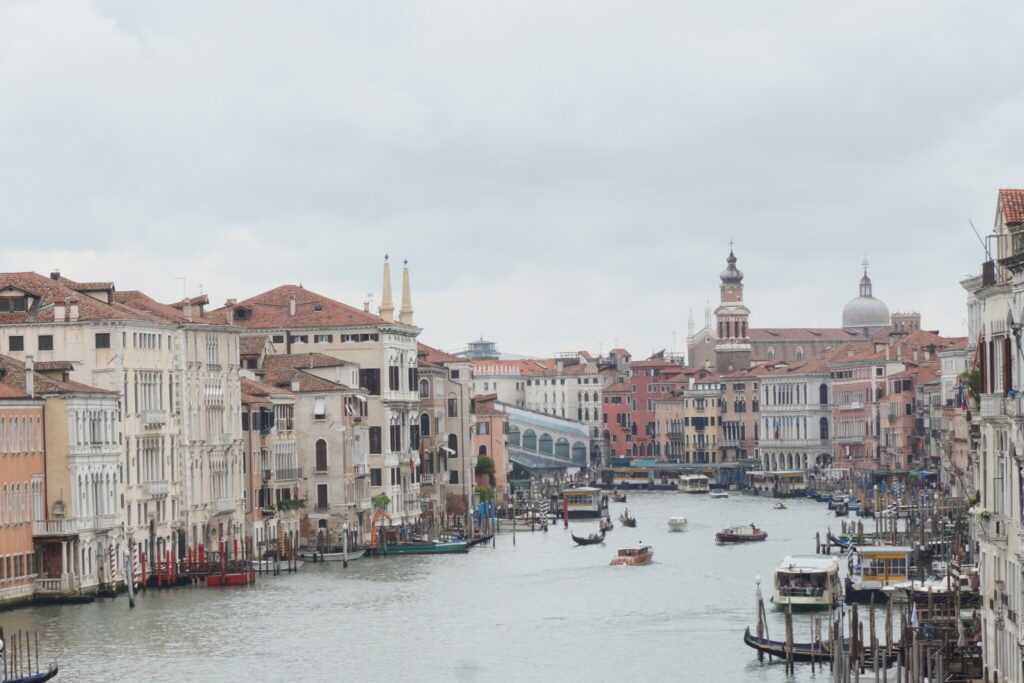 venice walks dorsoduro